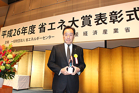 Mr. Akio Suehiro, MFTBC Senior Vice President of Mitsubishi Fuso Sales Japan