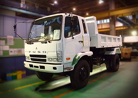 Medium-duty Fighter with tippers